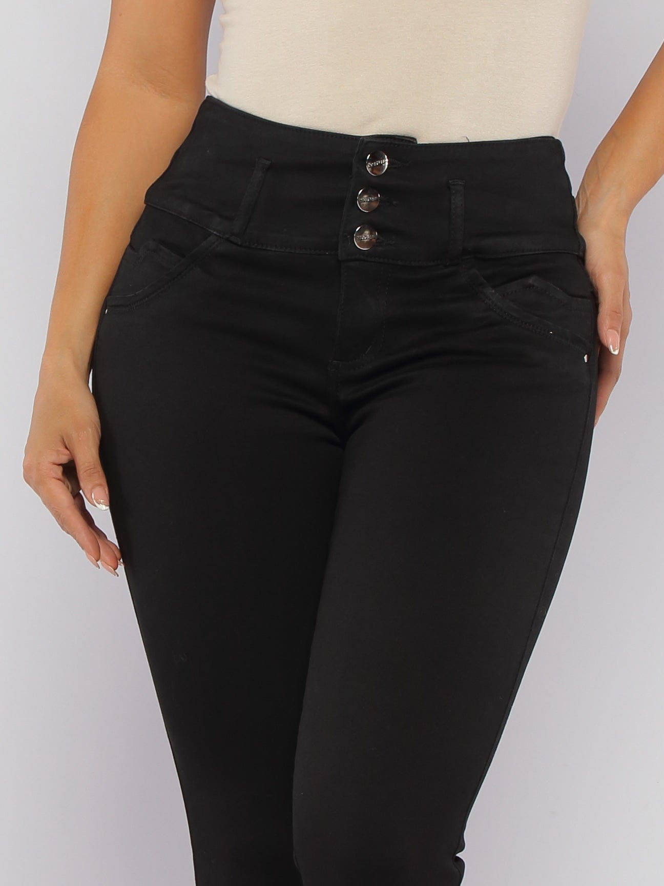 Camila Butt Lift Jeans 15435