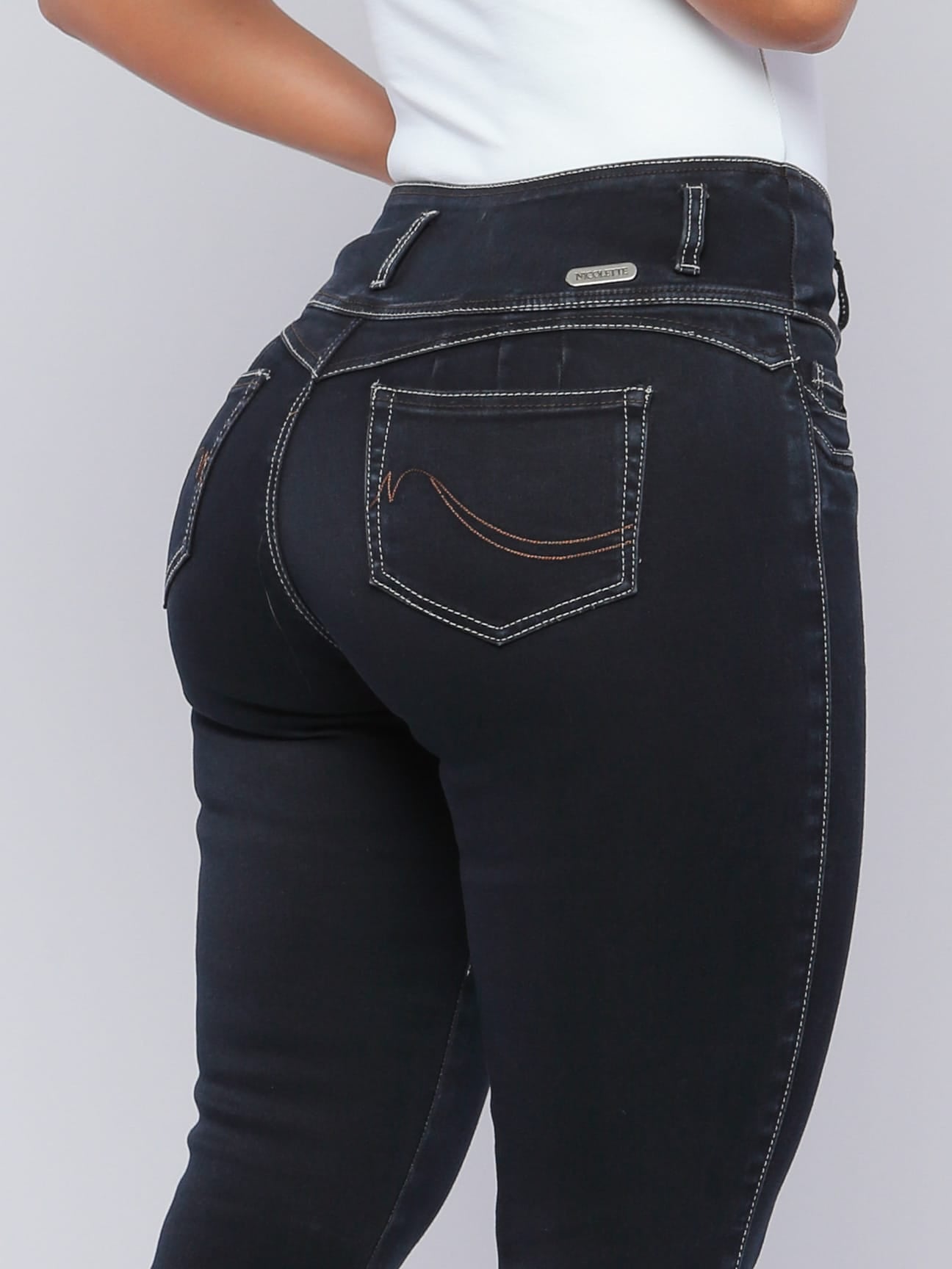 Antonella Butt Lift Jeans 16000