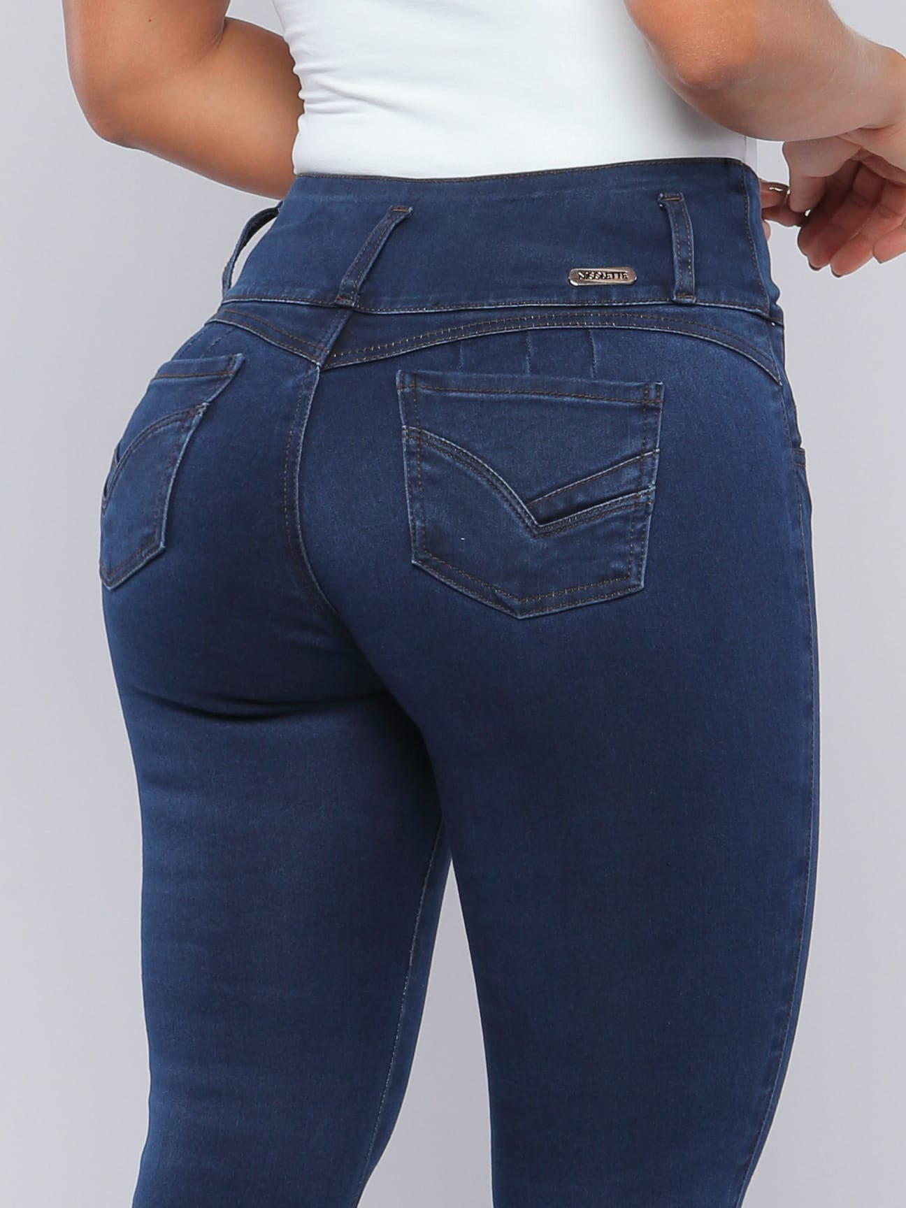 Renata Butt Lift Jeans 16002