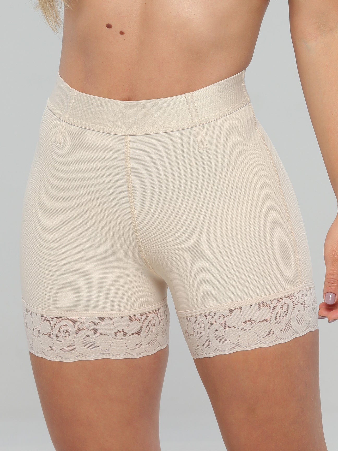 Sculpting Padded Shorts NS8045