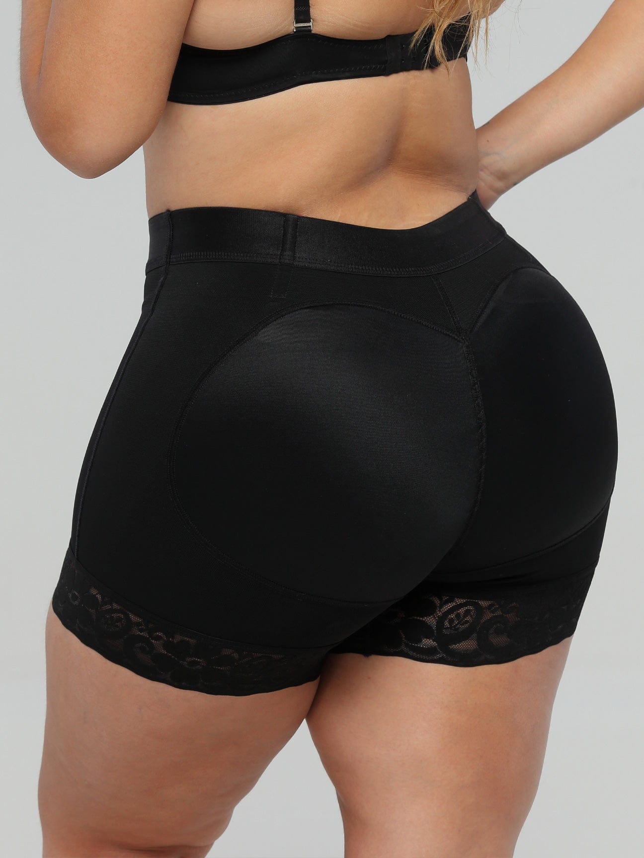 Sculpting Padded Shorts NS8045