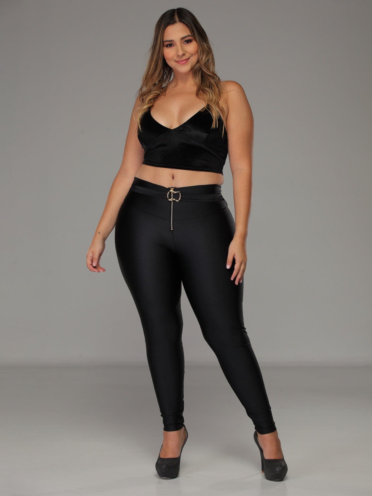 Yasmin Leggings Levanta Cola con Control Abdomen 1278