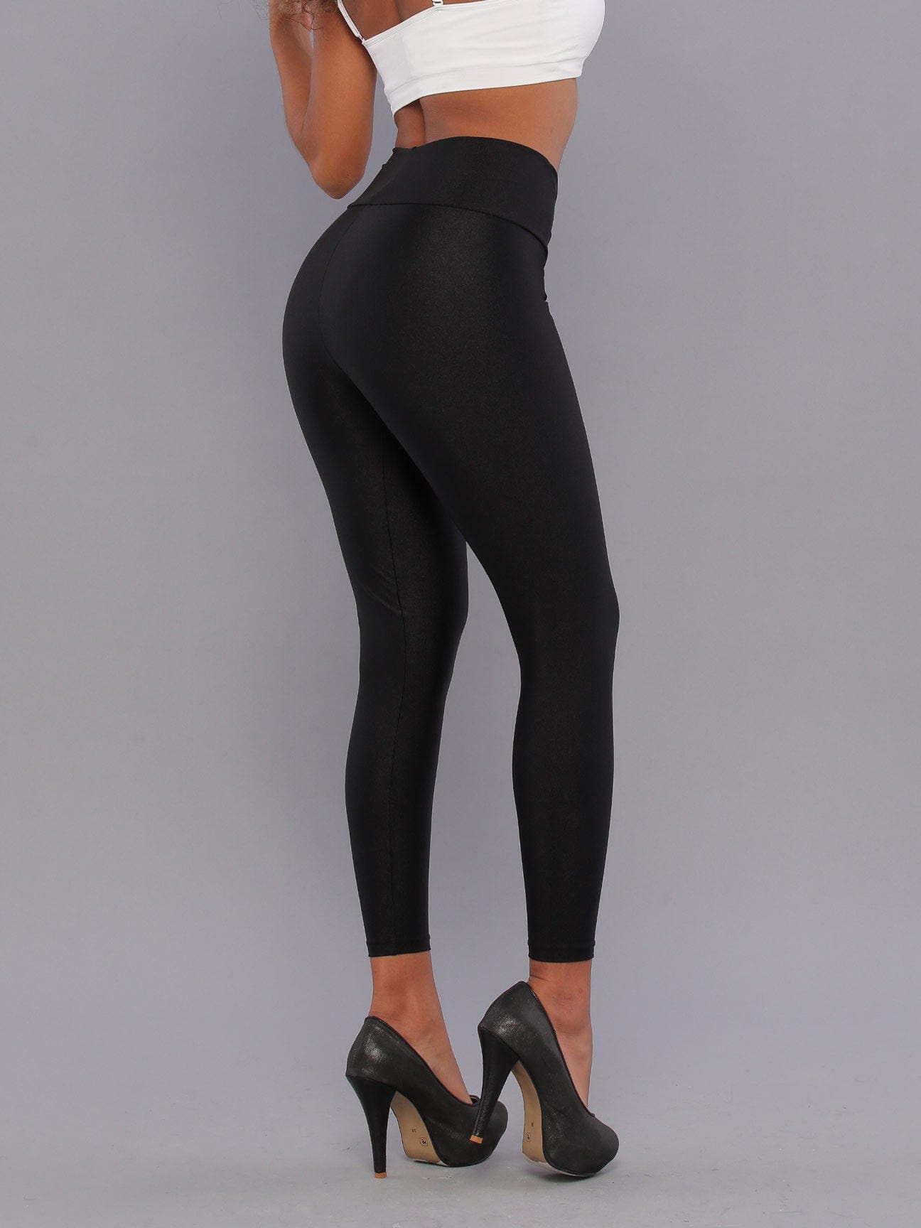 Femme Fatale Leggings Levanta Cola con Control de Abdomen 1306