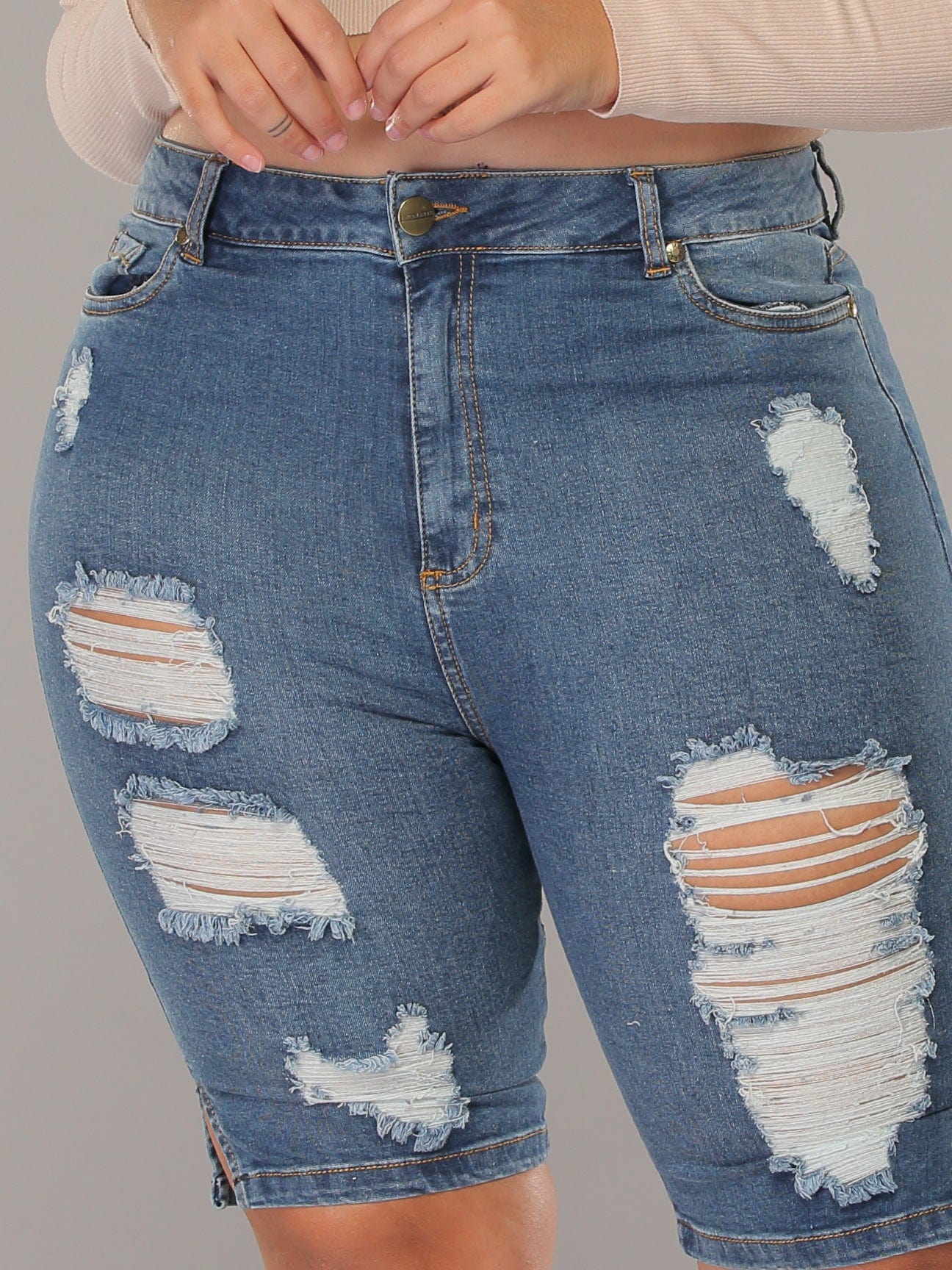Stephanie Levanta Cola Jean Capri 14179