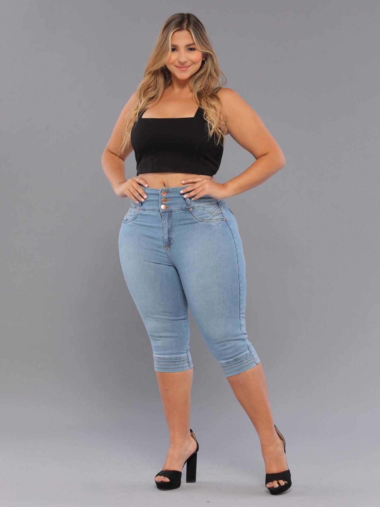 Vaqueros Capri Levanta Cola Luna 14211 