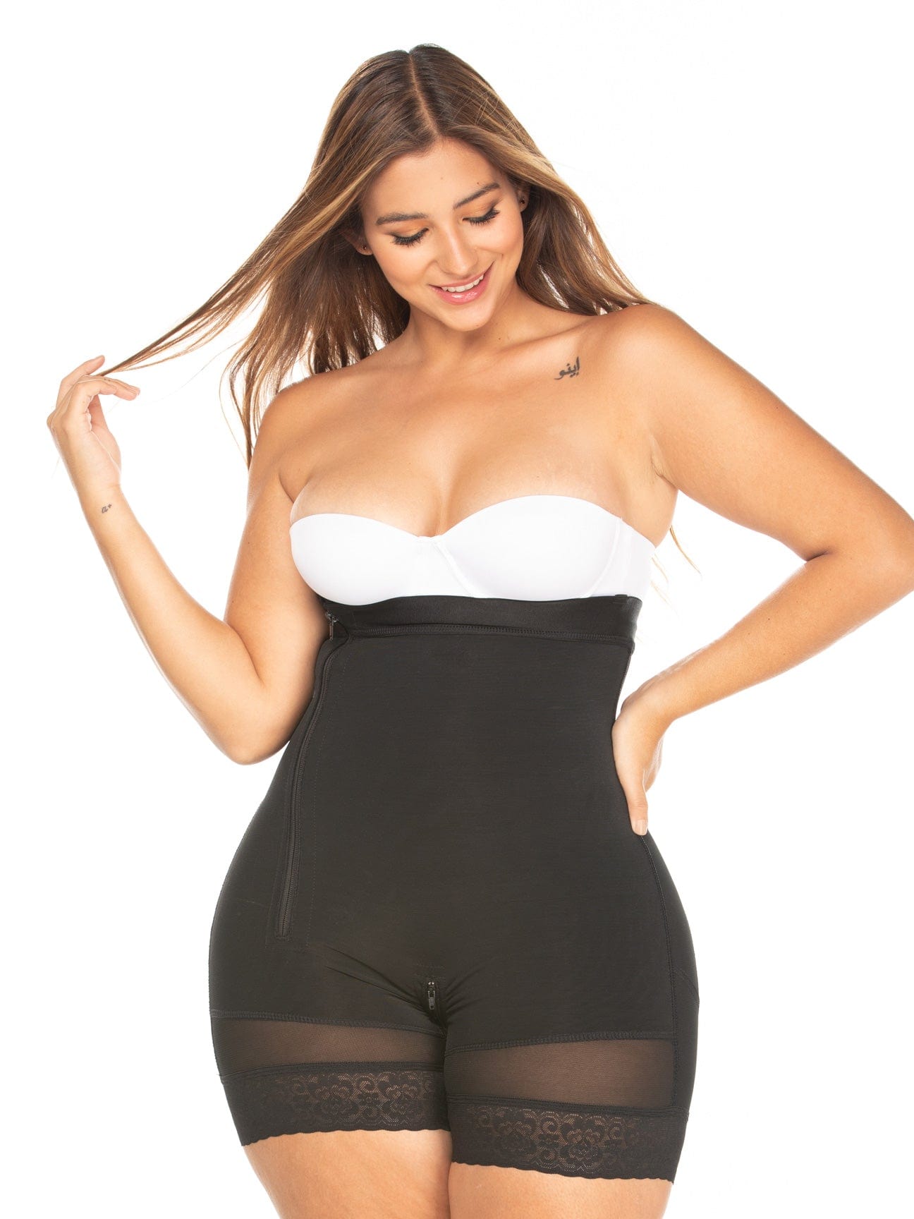 Full view of a black daily use low back faja.